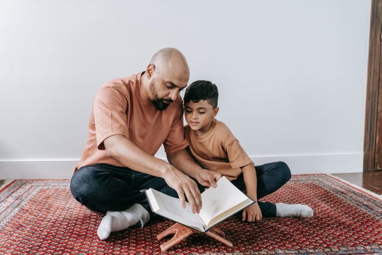 Apakah Wajib Membaca Al Qur’an Dengan Tajwid?